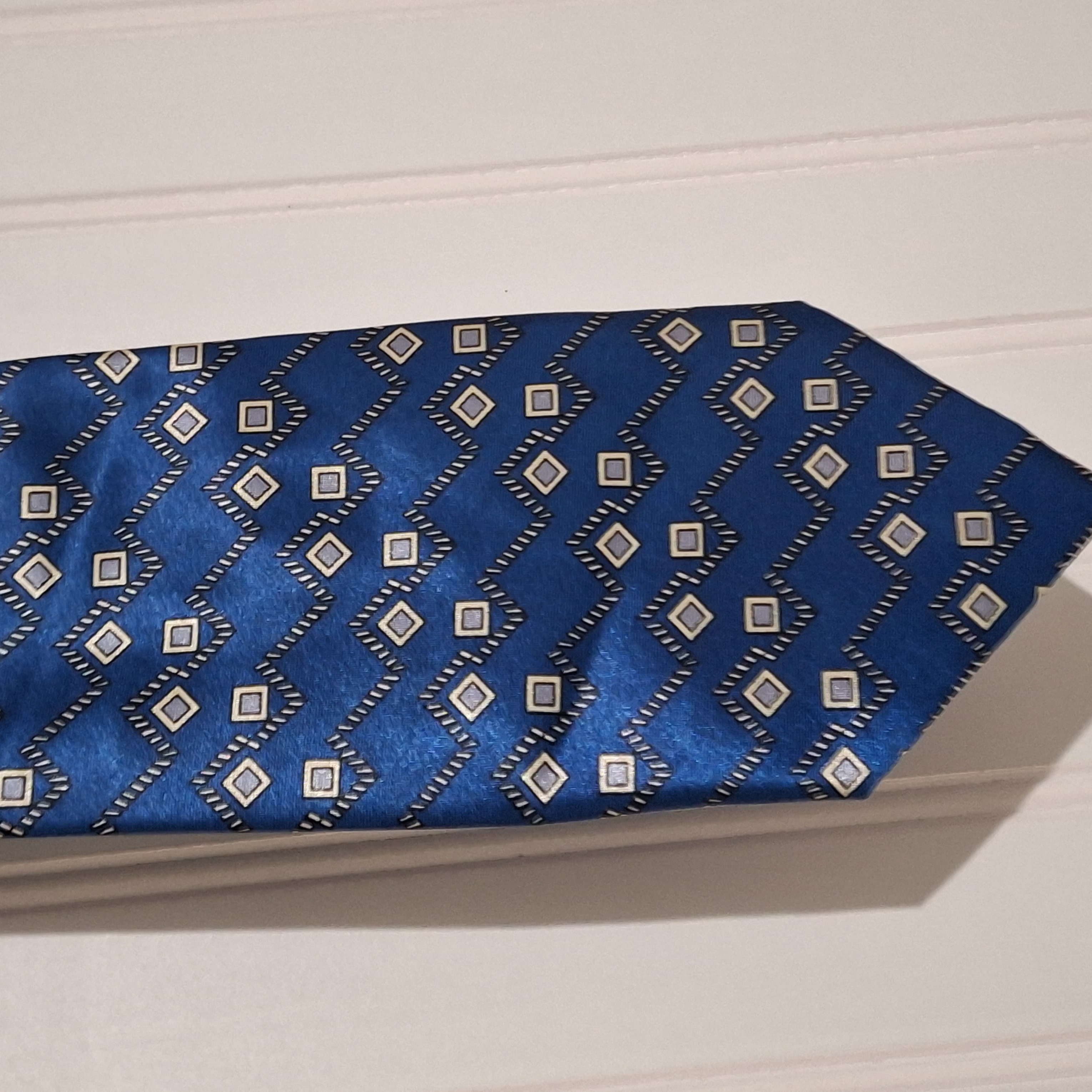 Blue Geometric Patterned Tie